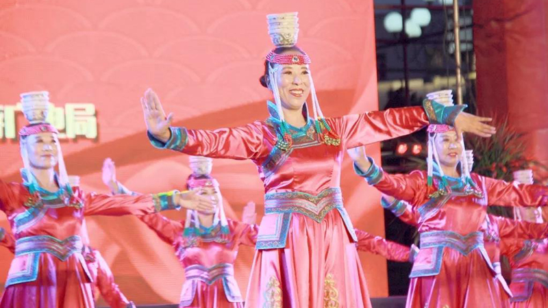 在线课堂蒙古族广场舞察哈尔情